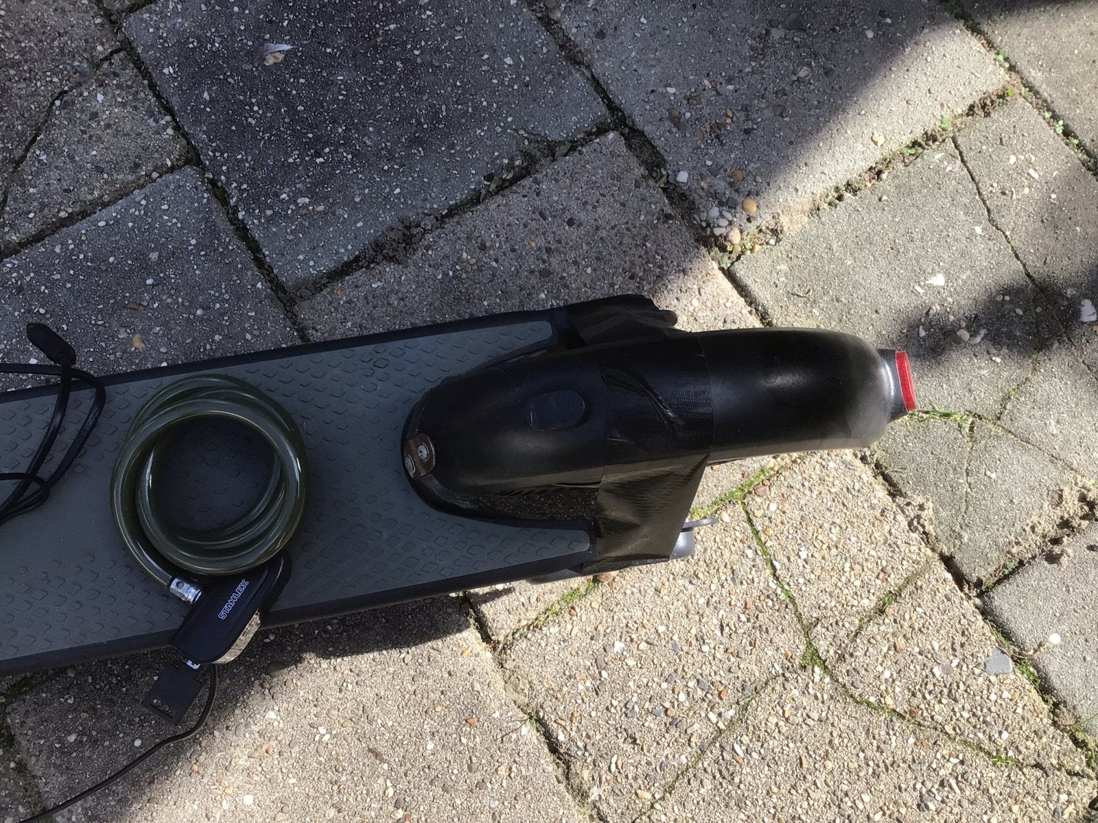 Elektrische step met oplader en slot, Ophalen, Gebruikt, Elektrische step (E-scooter)
