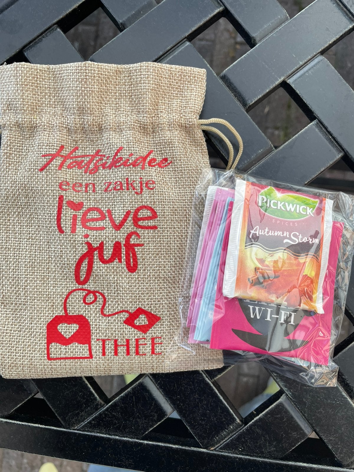 Juffen en meestercadeautjes, Ophalen of Verzenden, Nieuw