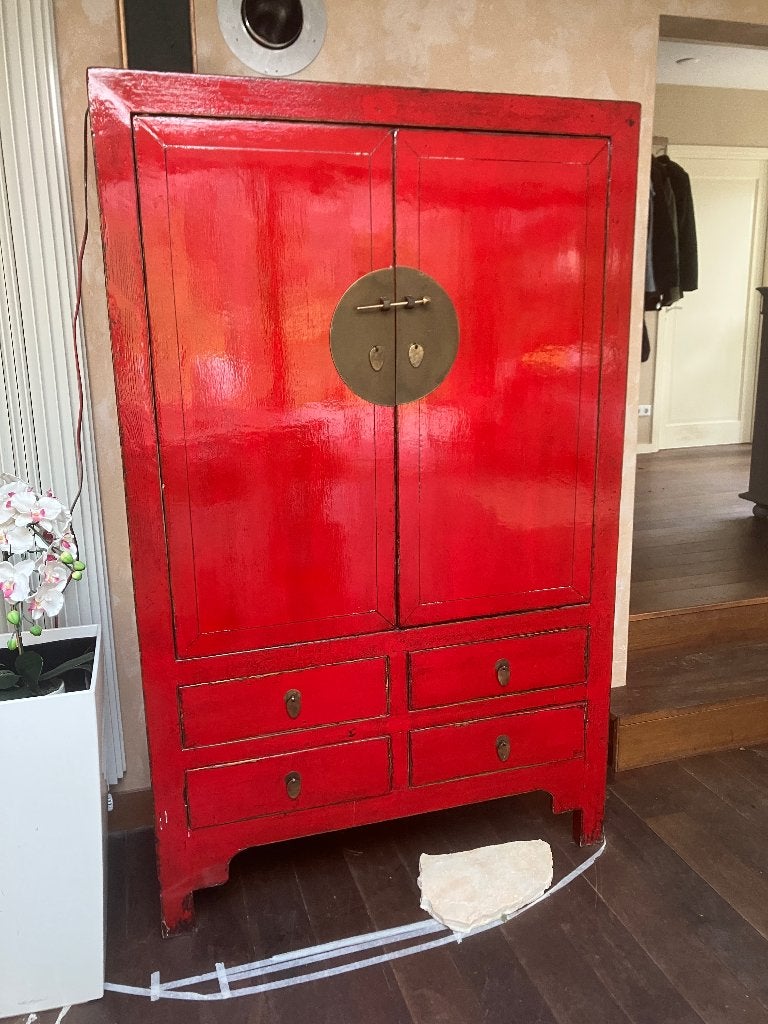 Chinese kast, Ophalen