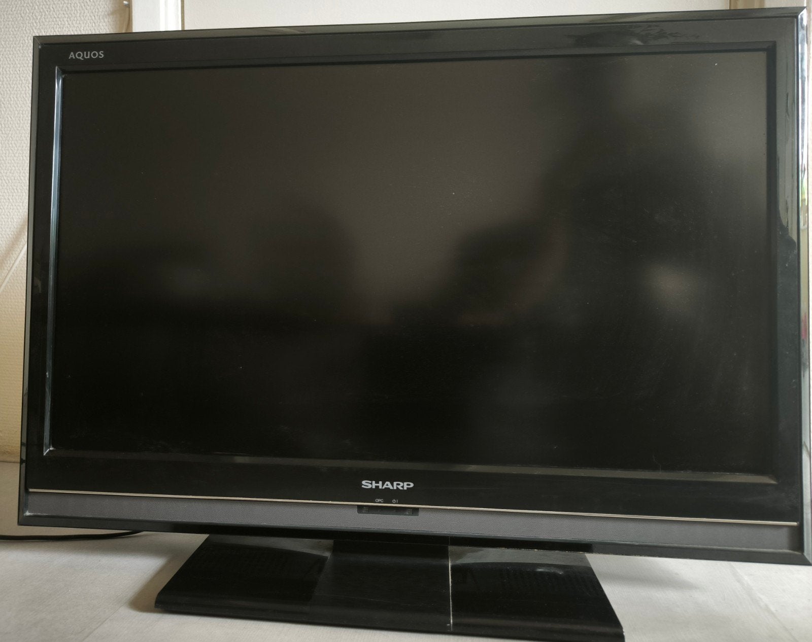 Sharp 32 inch TV met afstandsbediening - Gebruikt, Ophalen, Gebruikt, Sharp