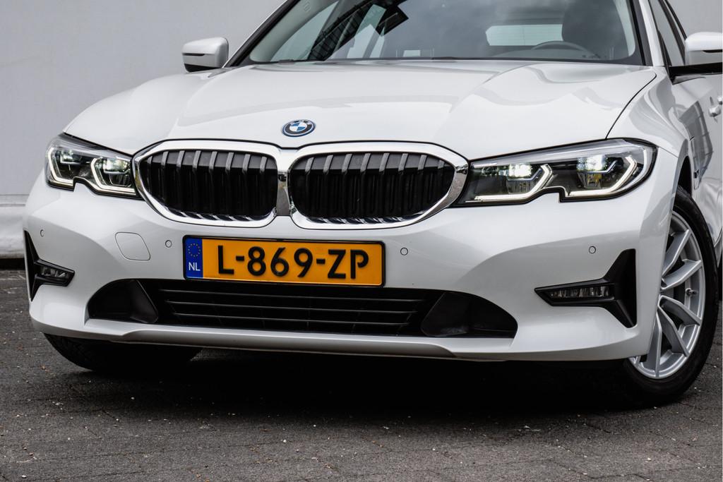 BMW 3 Serie Touring 320e Business Edition Plus Trekhaak/ Lee, Automaat, 1998 cc, Gebruikt, 4 cilinders