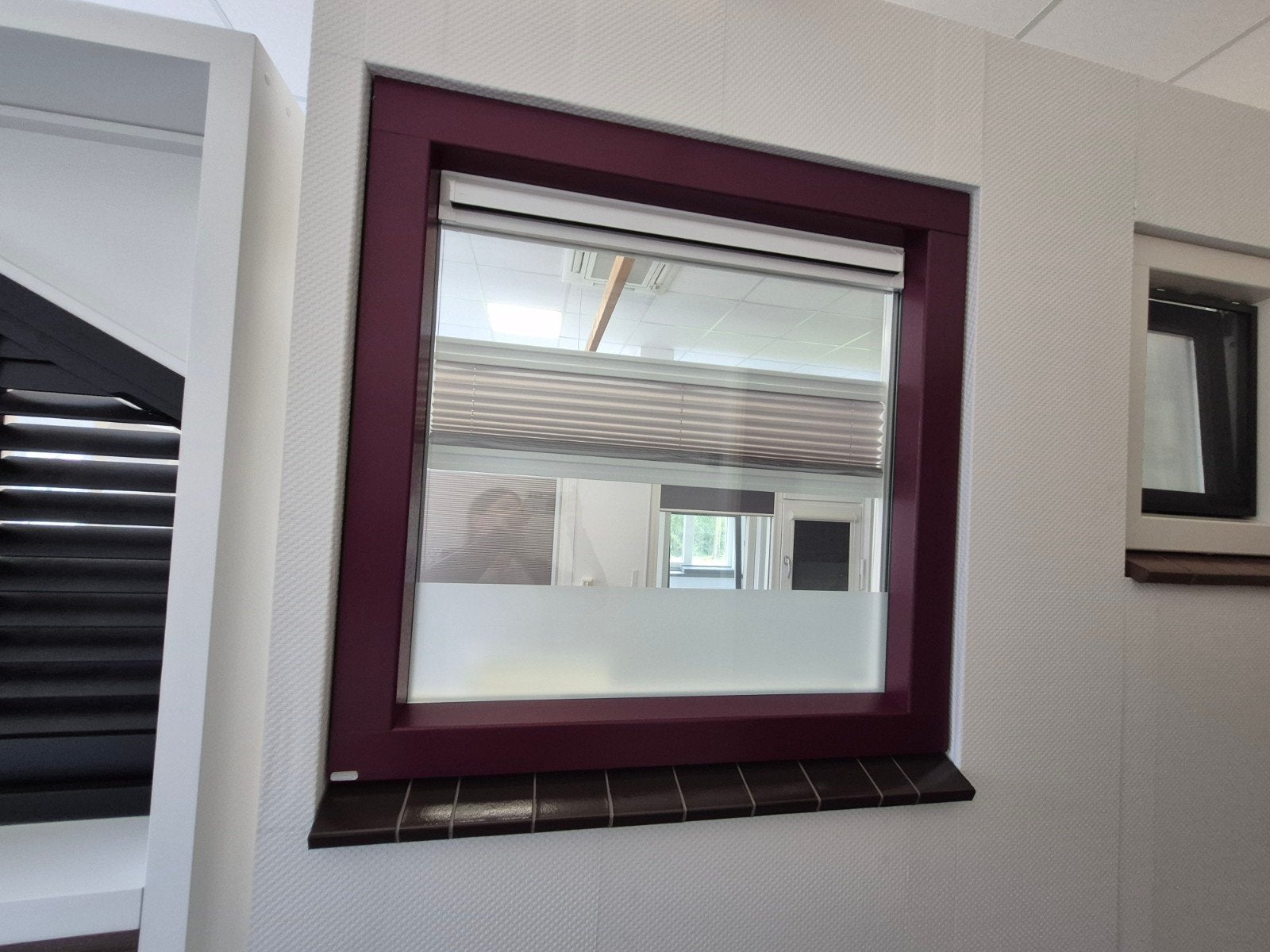 kunststof kozijn met decoratie, Ophalen