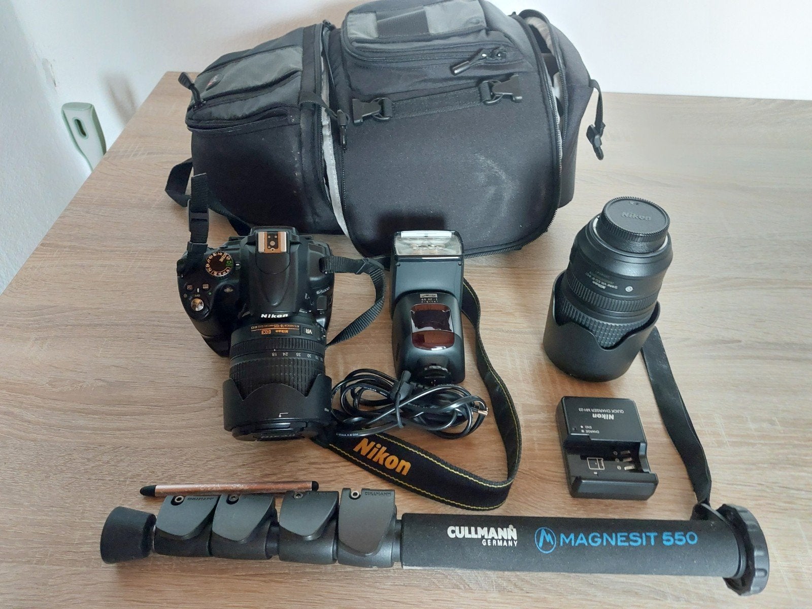Nikon D5000 Spiegelreflexcamera met 2 lenzen en accessoires, Ophalen of Verzenden, Gebruikt, Spiegelreflex, Nikon