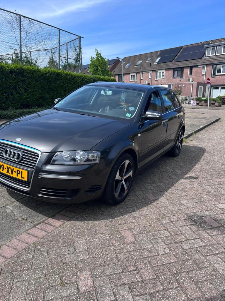 Vanwege gezinsuitbreiding Audi A3 1.6 Sportback 75KW 2007, Auto's, Audi, Particulier, A3, Benzine, D, Hatchback, Handgeschakeld