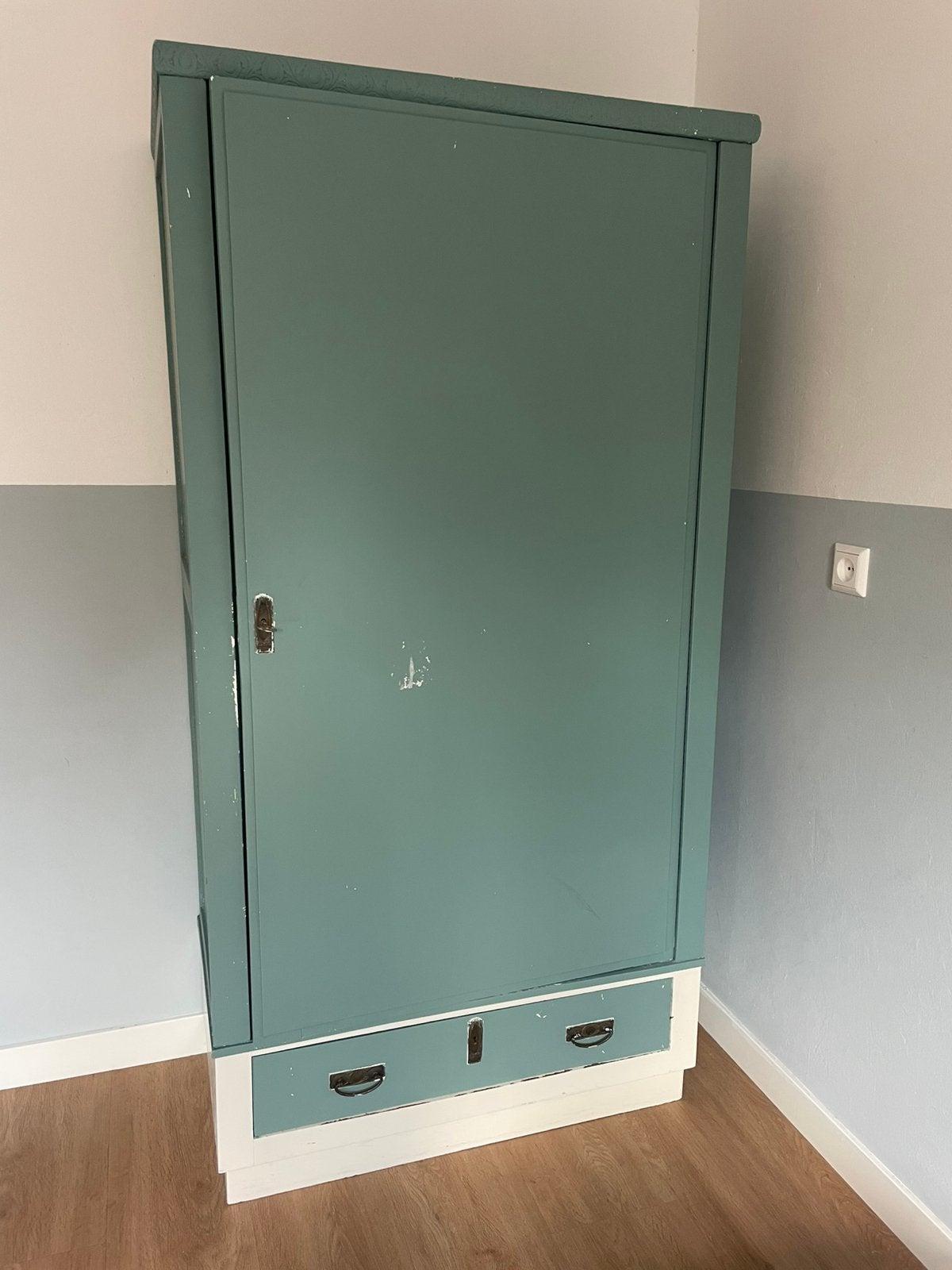Antieke brocante vintage kast met planken, Huis en Inrichting, Kasten | Kledingkasten, Ophalen, Met plank(en), Gebruikt, 50 tot 100 cm