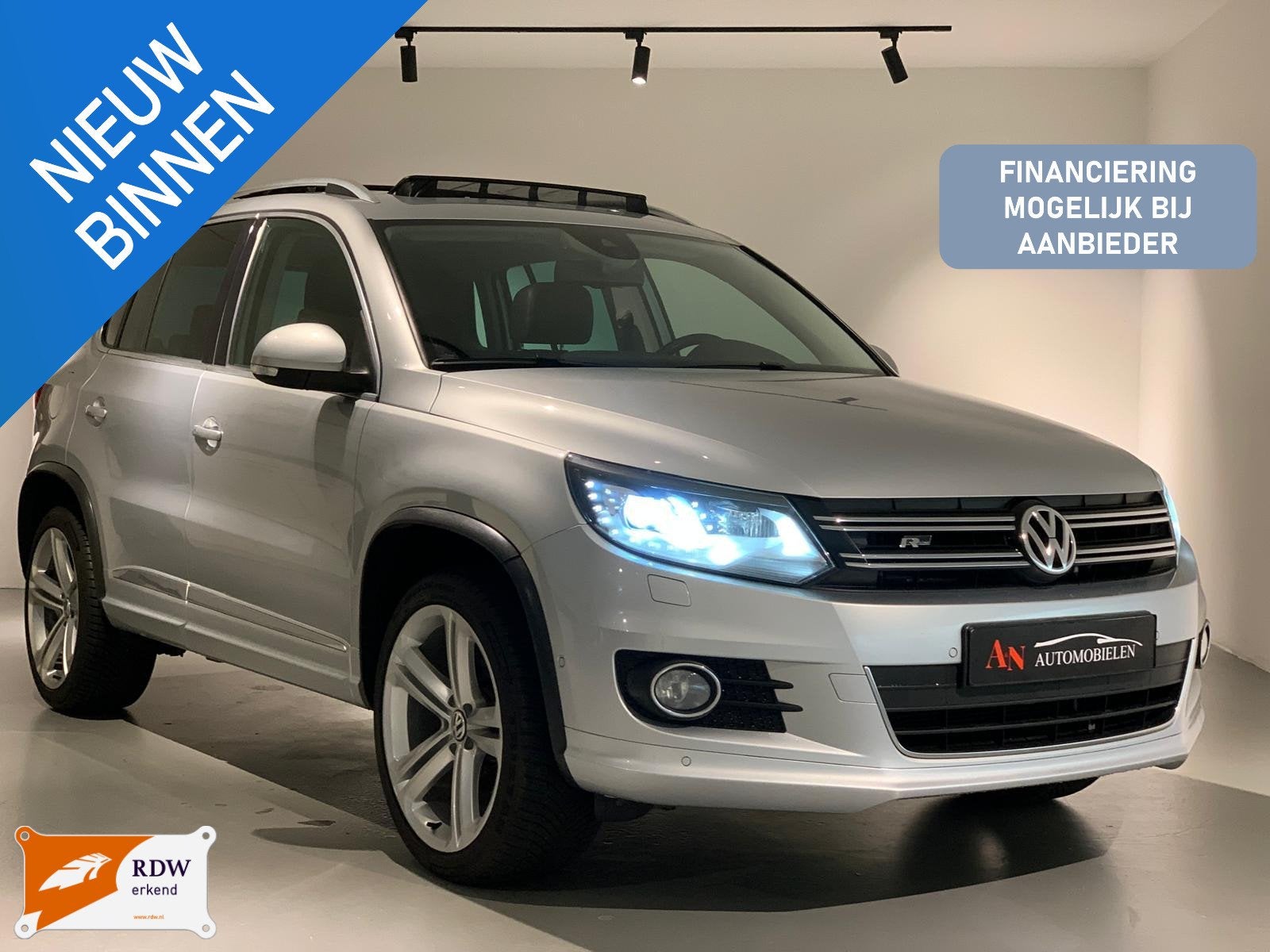 Volkswagen Tiguan 2.0 TSI 4Motion R-Line Full option, Auto's, Automaat, Euro 5, Gebruikt, 4 cilinders
