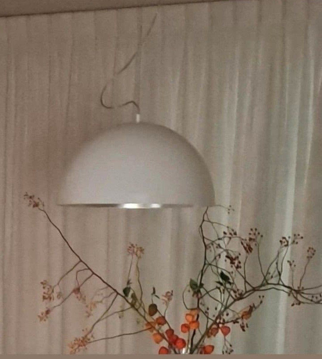 VT Wonen hanglamp, wit met mat zilveren binnenkant. 53 cm., Ophalen, Nieuw, E27 (groot), Scandinavisch/ modern