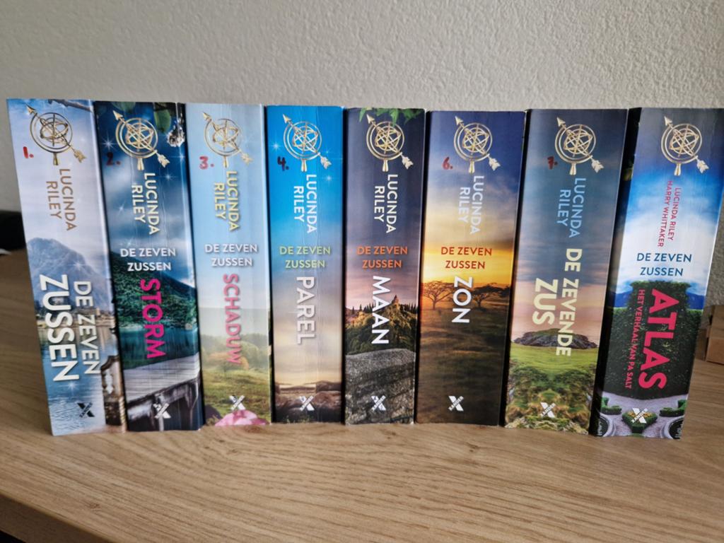 De Zeven Zussen complete serie - Lucinda Riley, Boeken, Ophalen of Verzenden, Zo goed als nieuw, Lucinda Riley, Nederland