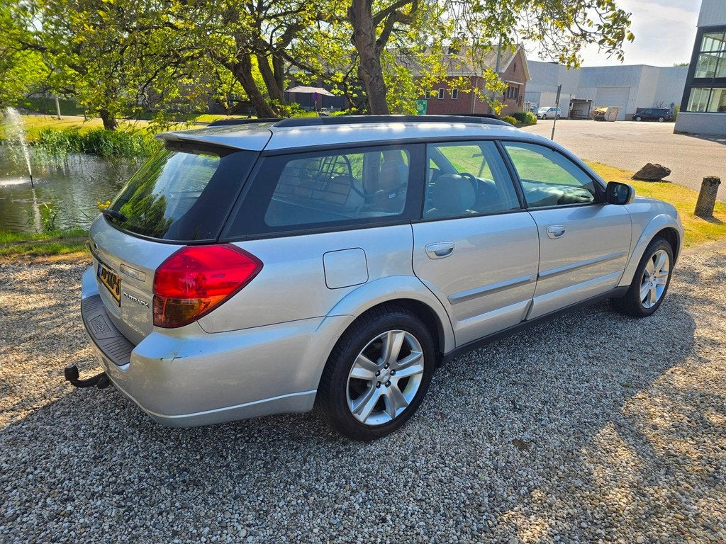 Subaru Outback 3.0R LPG/automaat/PANORAMADAK, Auto's, Subaru, Automaat, Gebruikt, 1520 kg, 2000 kg