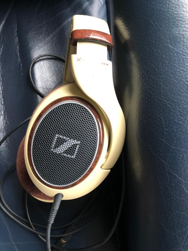 Sennheiser HD598 open back hoofdtelefoon, Ophalen of Verzenden, Zo goed als nieuw, Sennheiser