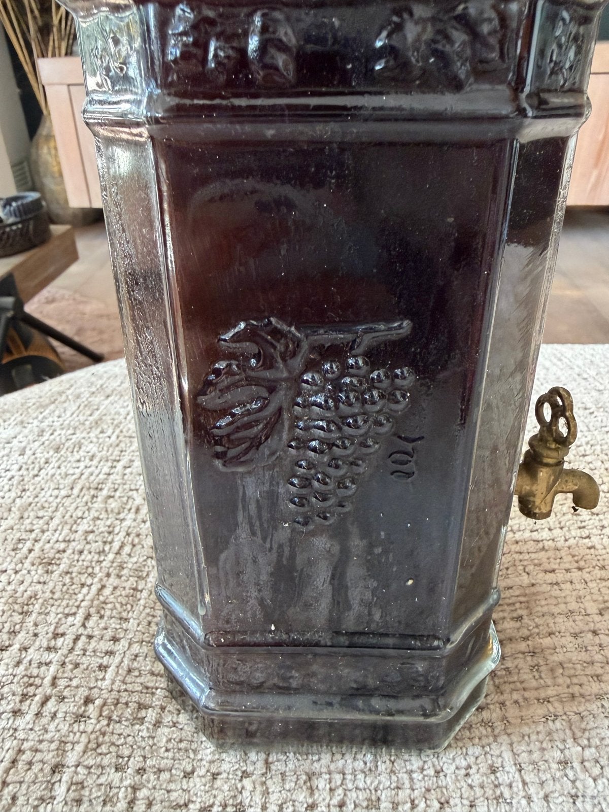 Vintage Spaanse wijnfles met kraantje - 2 liter, Ophalen of Verzenden