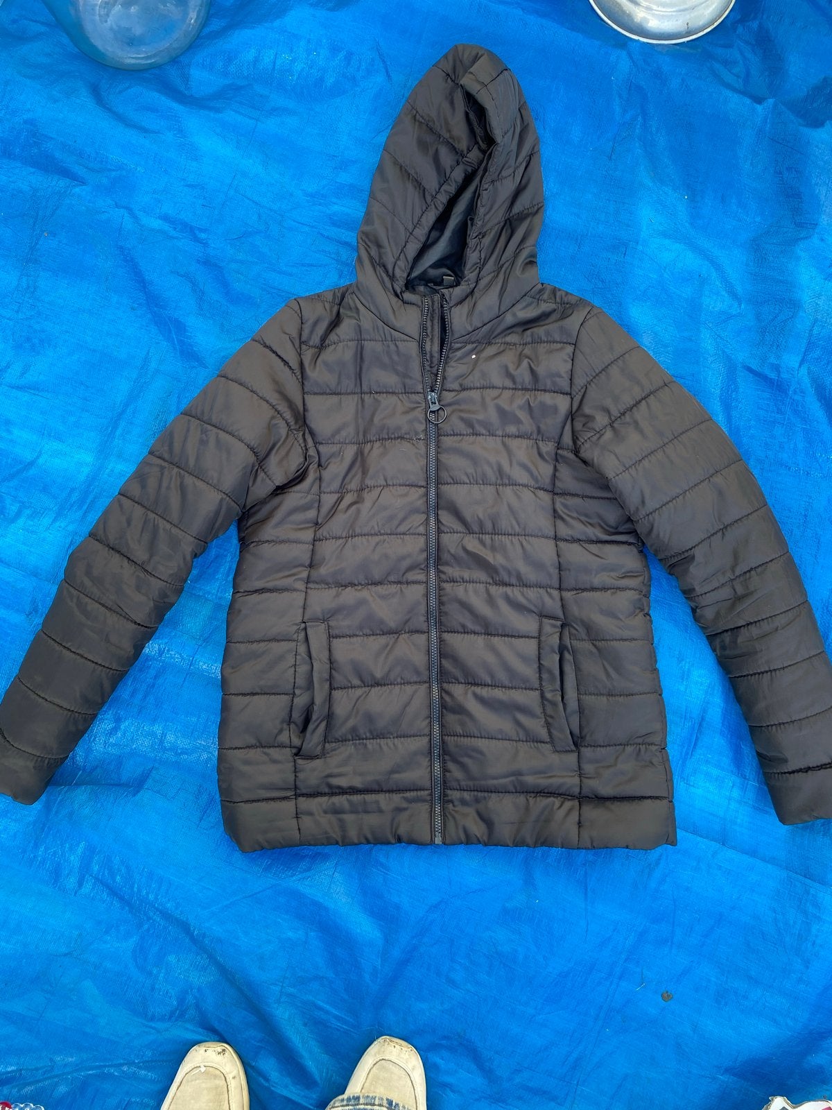 Dames jasje - Zwart gewatteerd jack met capuchon, Ophalen of Verzenden, Gedragen, Maat 38/40 (M), Zwart