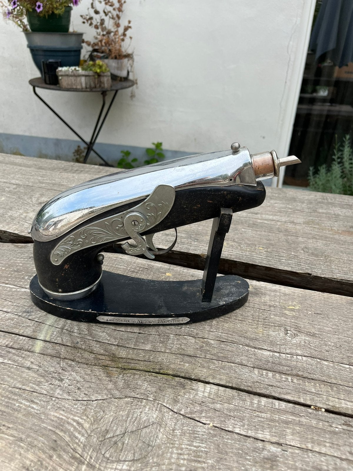 Blunderbuss vintage drankaraf pistool speeldoos jaren 60/70, Ophalen of Verzenden, Huis en Inrichting