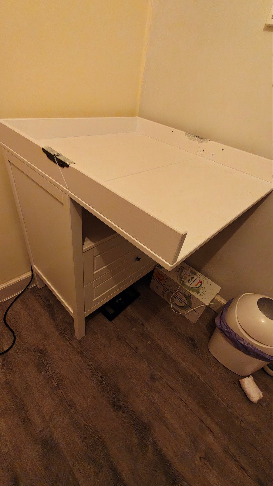 IKEA Sundvik Commode/Baby Changing Table, Gebruikt, 70 cm of meer, Ophalen of Verzenden, 75 tot 100 cm