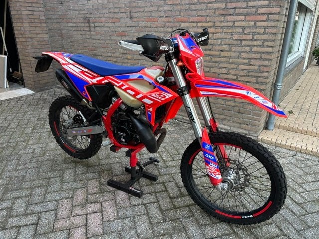 Beta RR 50 Enduro Racing Bj 2021 met pas 12000 km !!!, Overige merken, 6 versnellingen, Zo goed als nieuw, 49 cc