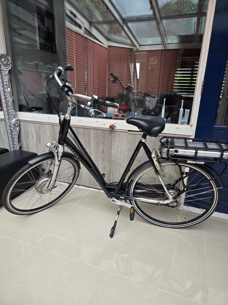 Sparta E-bike Elktrische damesfiets met 2 accus, Fietsen en Brommers, Elektrische fietsen, Ophalen, Sparta, Gebruikt, 59 cm of meer