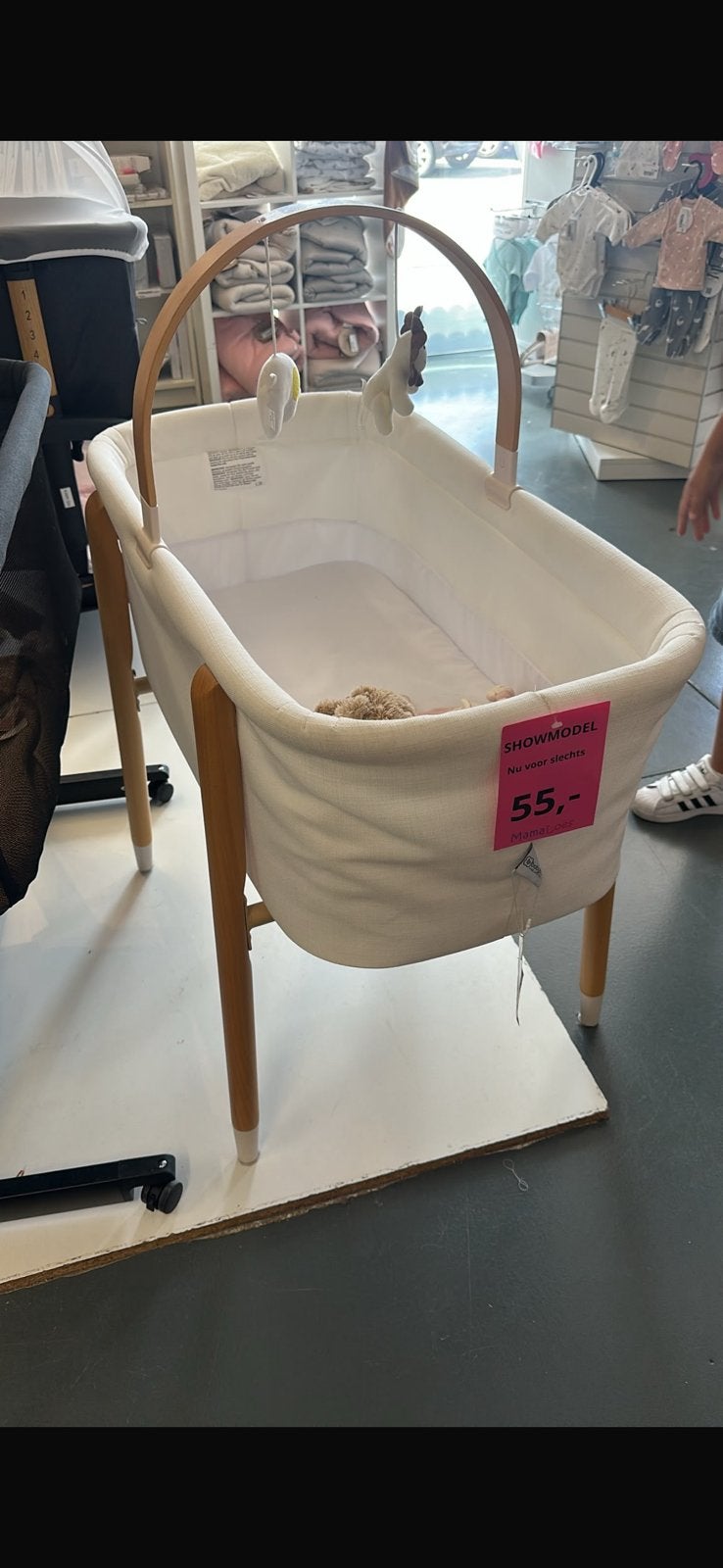 Nieuw wiegje gekocht als showmodel, Ophalen, Zo goed als nieuw, Wieg