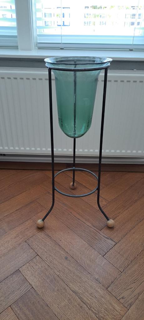Standaard met vaas 75 cm hoog, Ophalen of Verzenden