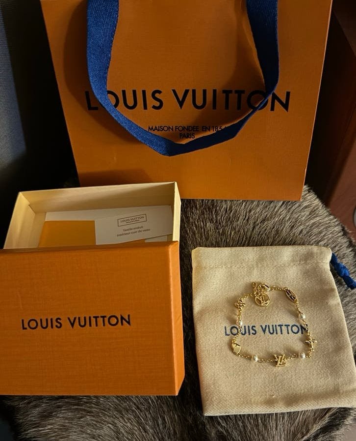 Louis Vuitton Armband - Nieuw met Doos en Zakje, Overige materialen, Nieuw, Ophalen of Verzenden, Met bedels of kralen