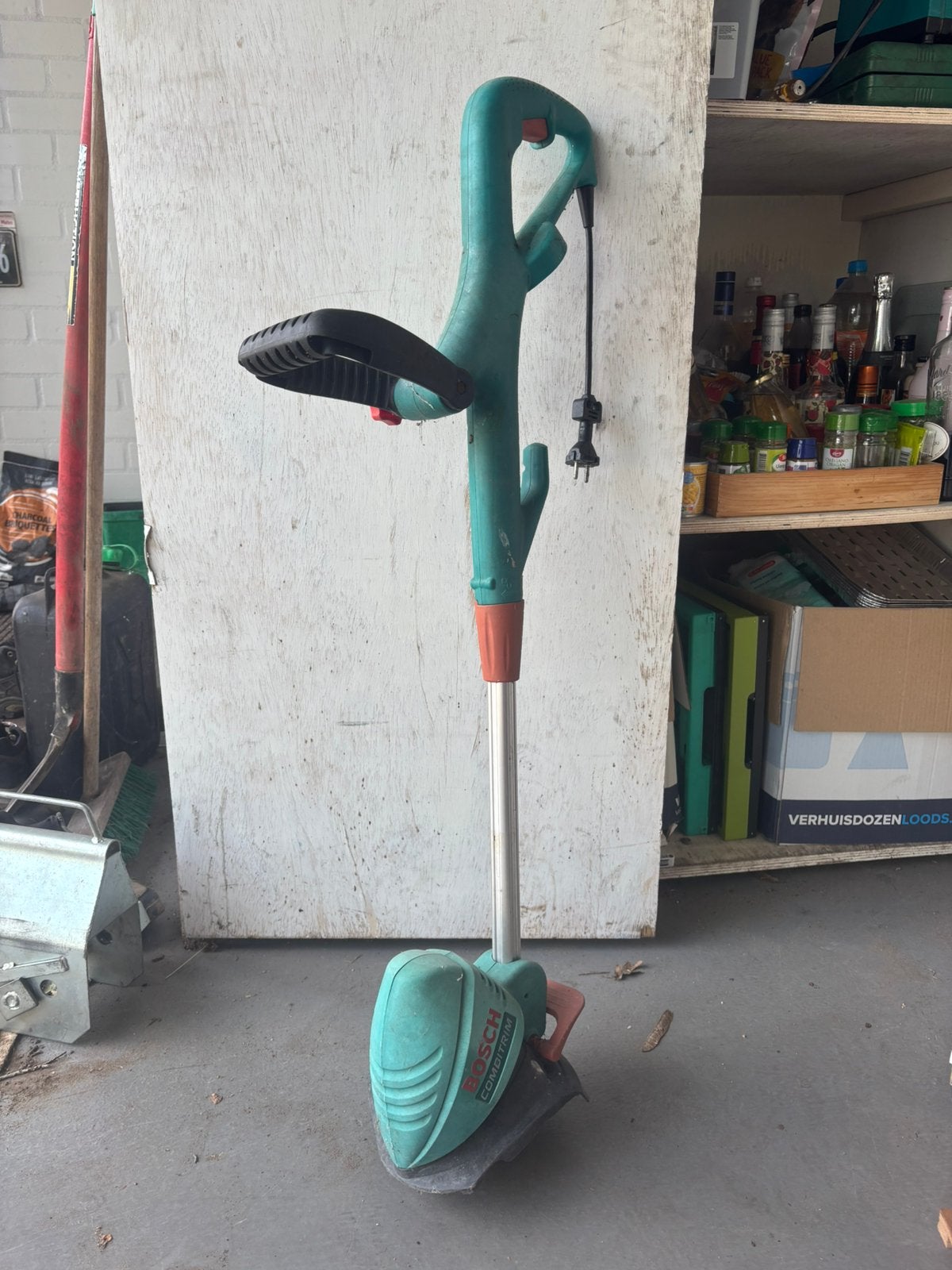 Bosch grastrimmer bosmaaier, Ophalen, Gebruikt, 10 tot 30 cm, Elektrisch