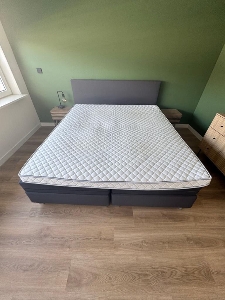 Gratis Boxspring 180x200 cm met topper, Ophalen, Gebruikt, Tweepersoons, 180 cm