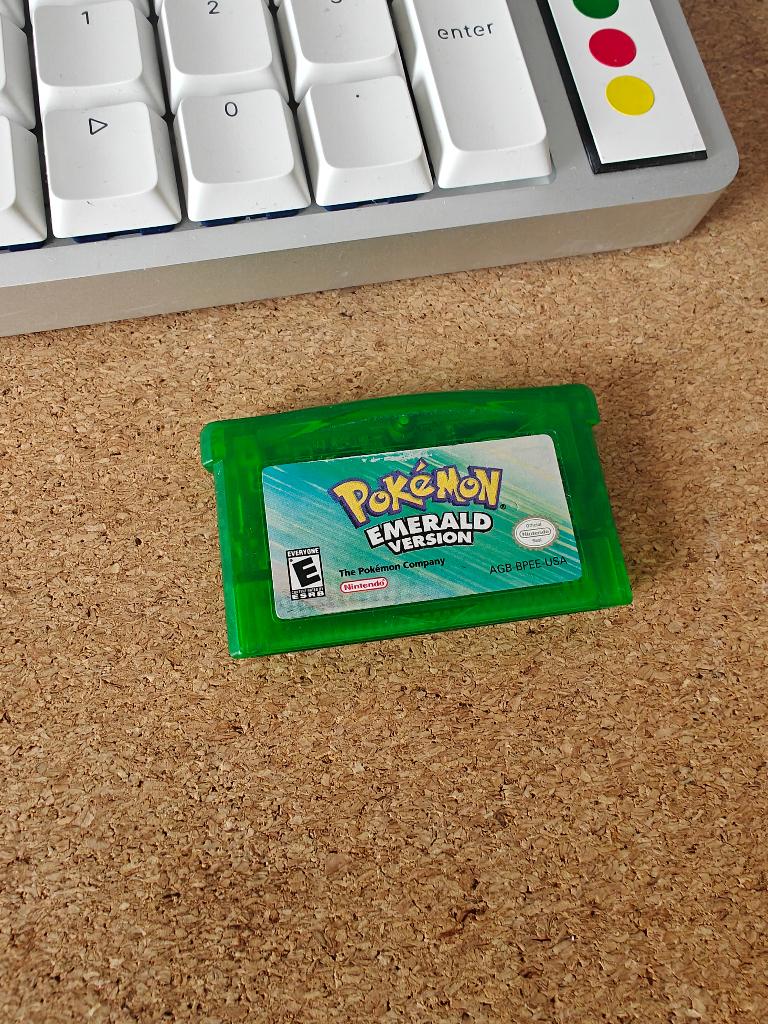 Pokémon Emerald Version ORIGINEEL, 1 speler, Ophalen of Verzenden, Zo goed als nieuw, Role Playing Game (Rpg)