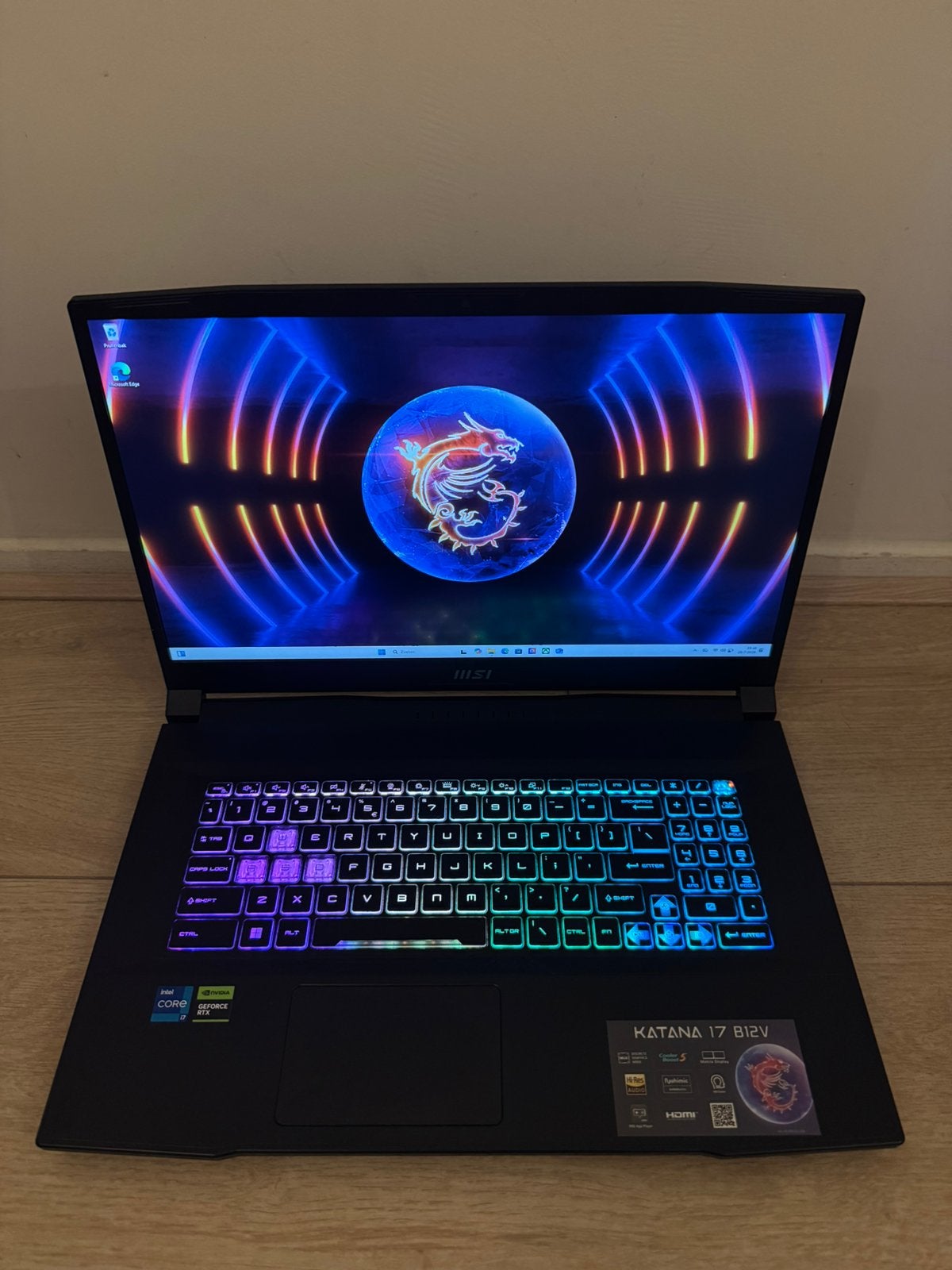 MSI Katana 17 B12 Gaming Laptop – RTX 4070 – Intel i7 – 1TB., Met videokaart, Qwerty, Ophalen of Verzenden, Zo goed als nieuw