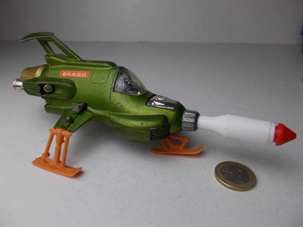 1971 Dinky Toys 351 SHADO UFO INTERCEPTOR + werkende raket!, Ophalen of Verzenden, Gebruikt, Overige typen, Dinky Toys