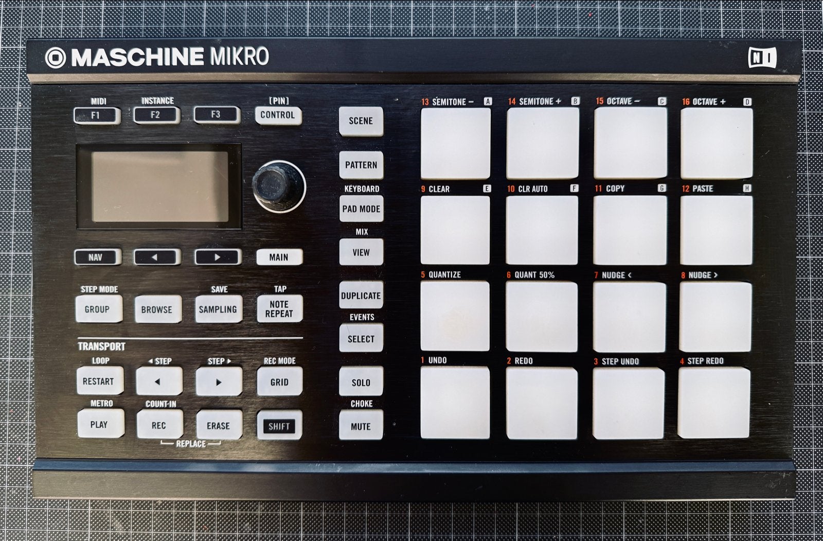 Native Instruments Maschine Mikro MK2 Black, Overige merken, Verzenden, Overige aantallen, Zo goed als nieuw