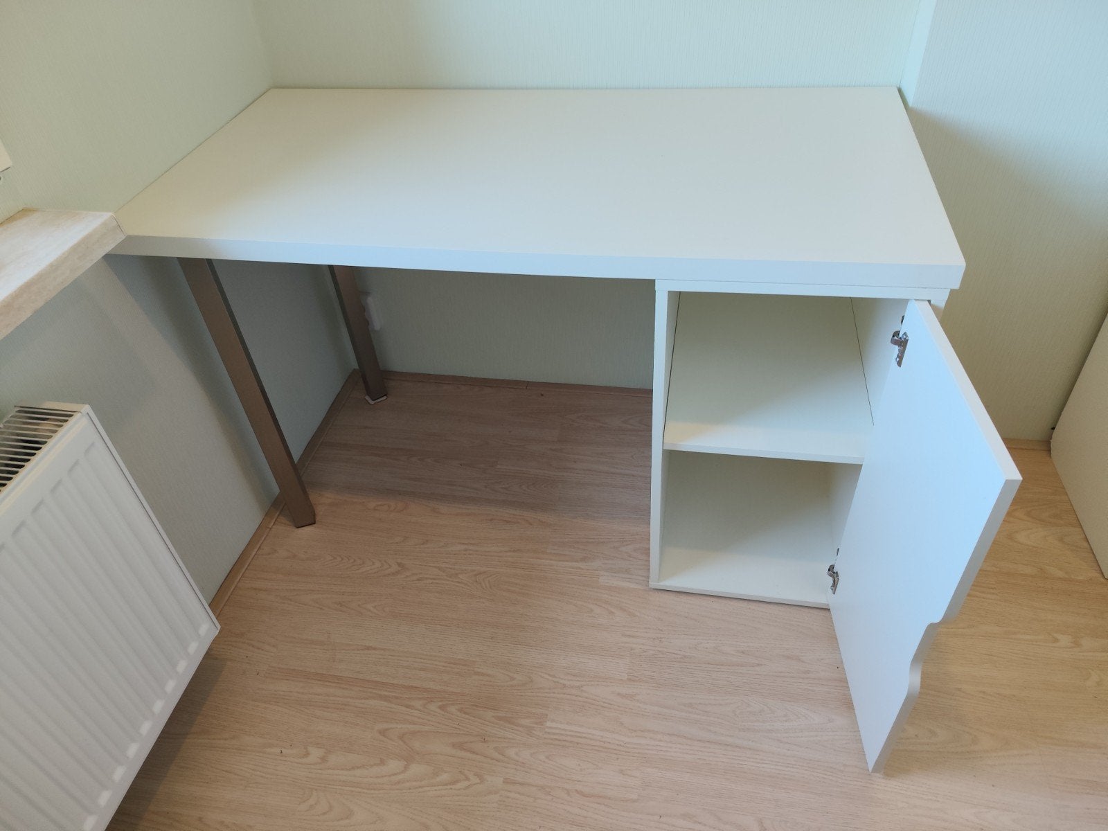 klein wit bereau, Huis en Inrichting, Ophalen, Gebruikt