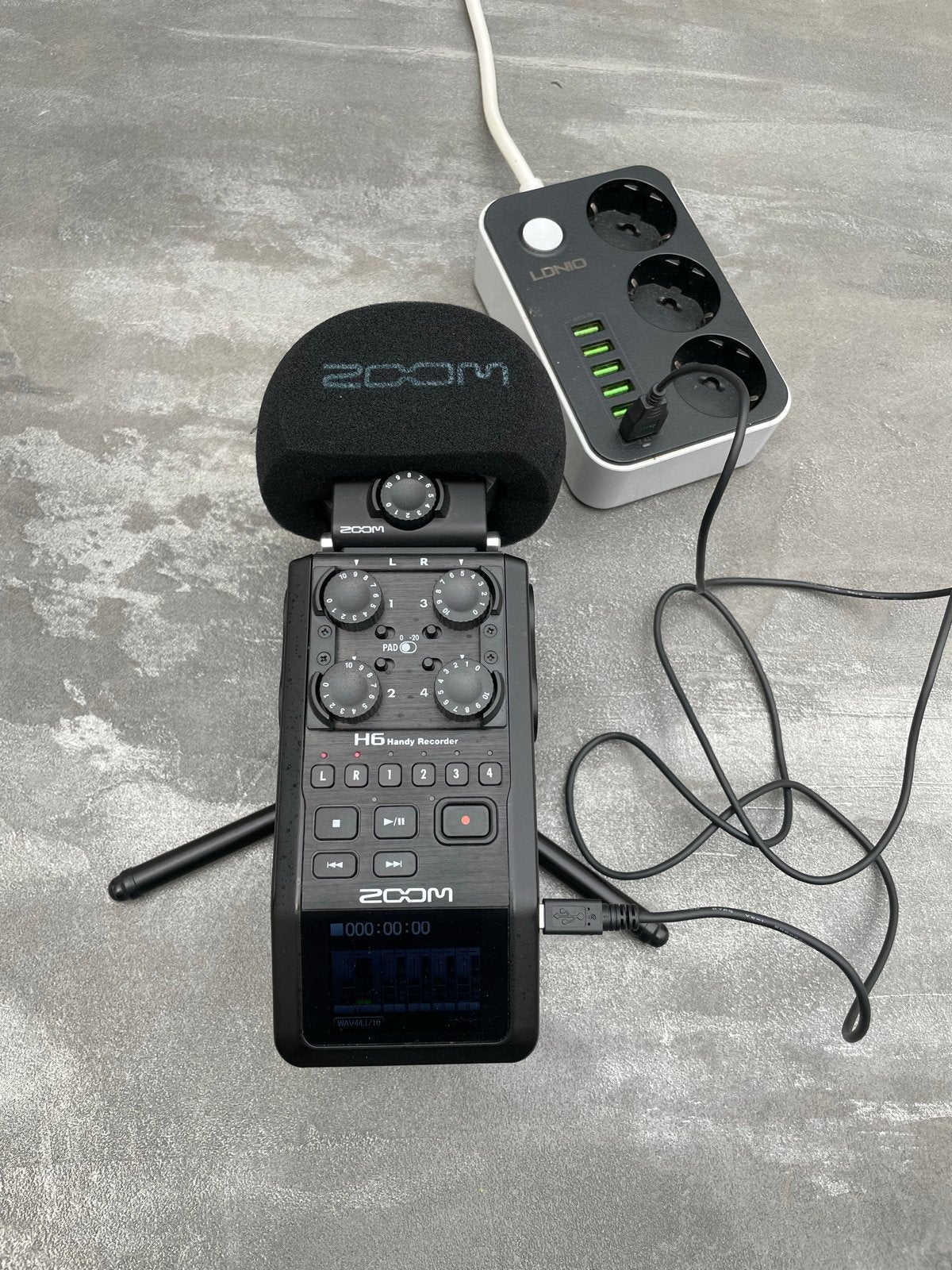 Zoom H6 Handy Recorder met XYH-6 microfoon, windkap en etui, Ophalen, Zo goed als nieuw, Studiomicrofoon