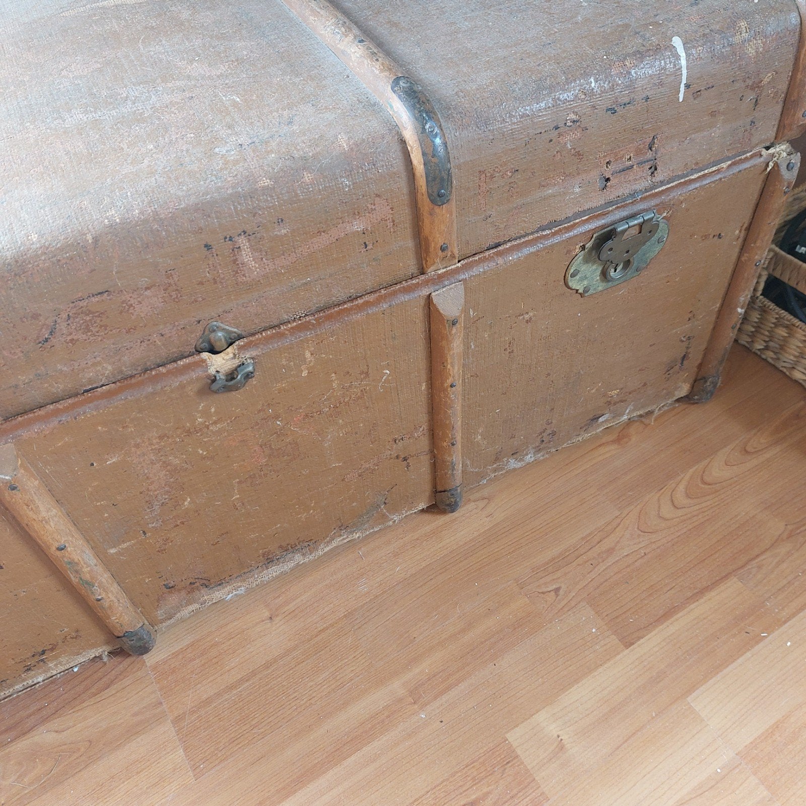 Grote oude hutkoffer - Salontafel / Opbergruimte, Ophalen of Verzenden