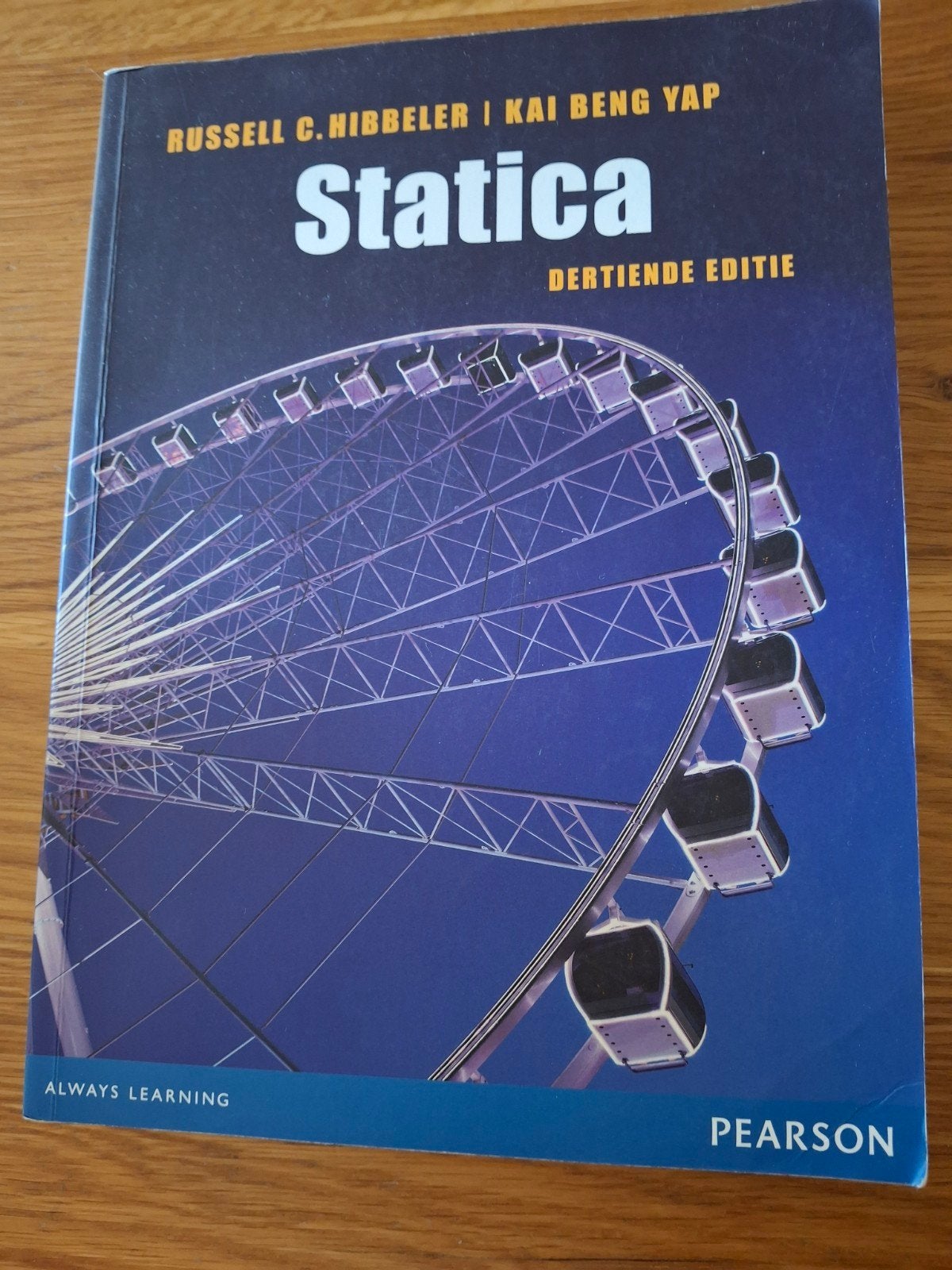 Statica - Dertiende Editie (Russell C. Hibbeler), Zo goed als nieuw, Russell C. Hibbeler, Beta, HBO