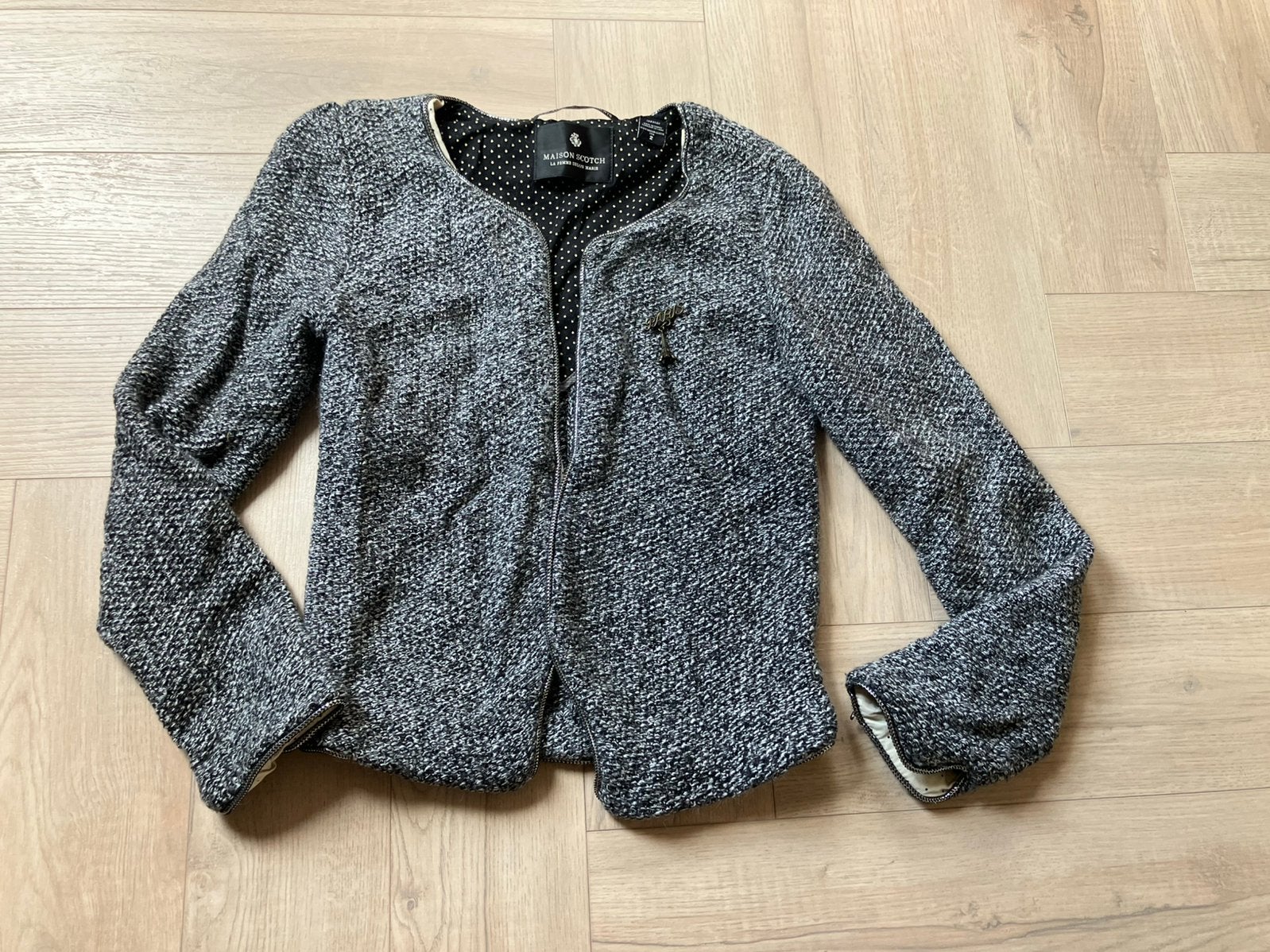Leuk jasje / dik vest van Maison Scotch maat 2/M, Ophalen of Verzenden, Zo goed als nieuw, Maat 38/40 (M), Grijs
