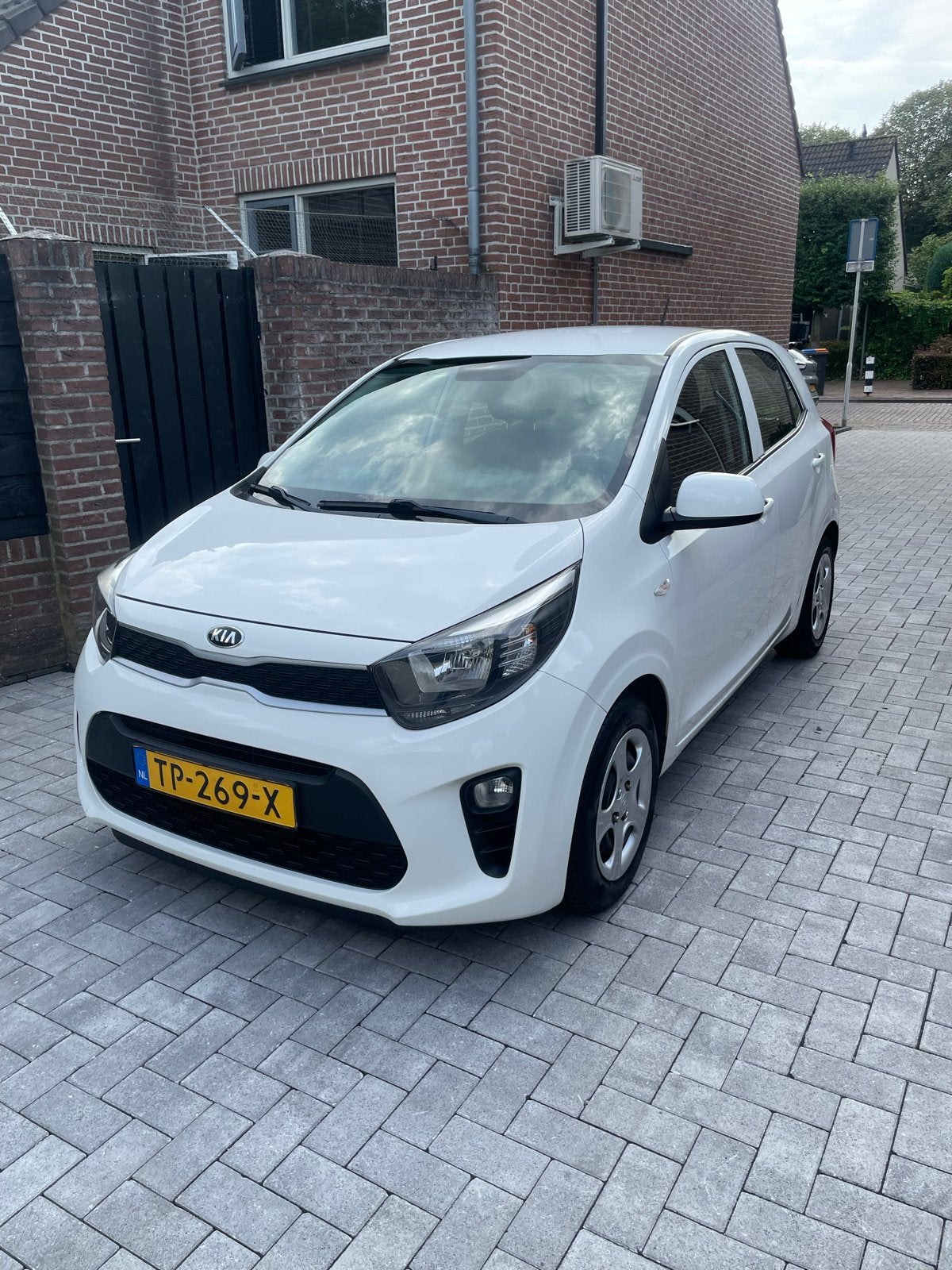 Kia Picanto 1.0 CCVT Economie plusLine 67pk 4-zits 2018 Wit