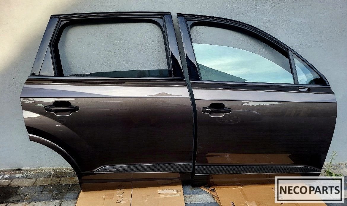 AUDI Q7 4M PORTIER DEUR KLEUR LY8S ALLES LEVERBAAR !!!, Gebruikt, -, -, Bumper