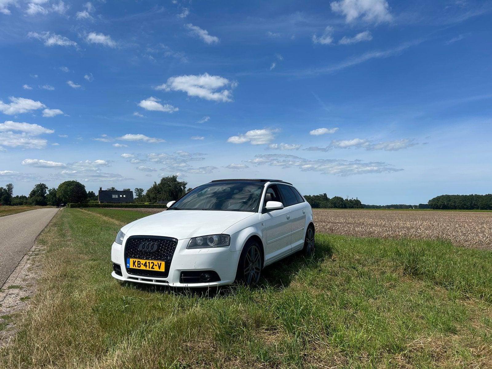 Audi A3 1.4 TFSI 92KW Sportback 2008 Wit, Auto's, Voorwielaandrijving, Automatische klimaatregeling, 4 cilinders, Leder en Stof