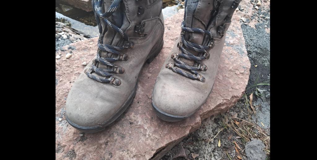 Meindl dames bergschoenen wandelschoenen maat 8, Ophalen of Verzenden, Zo goed als nieuw, Schoenen