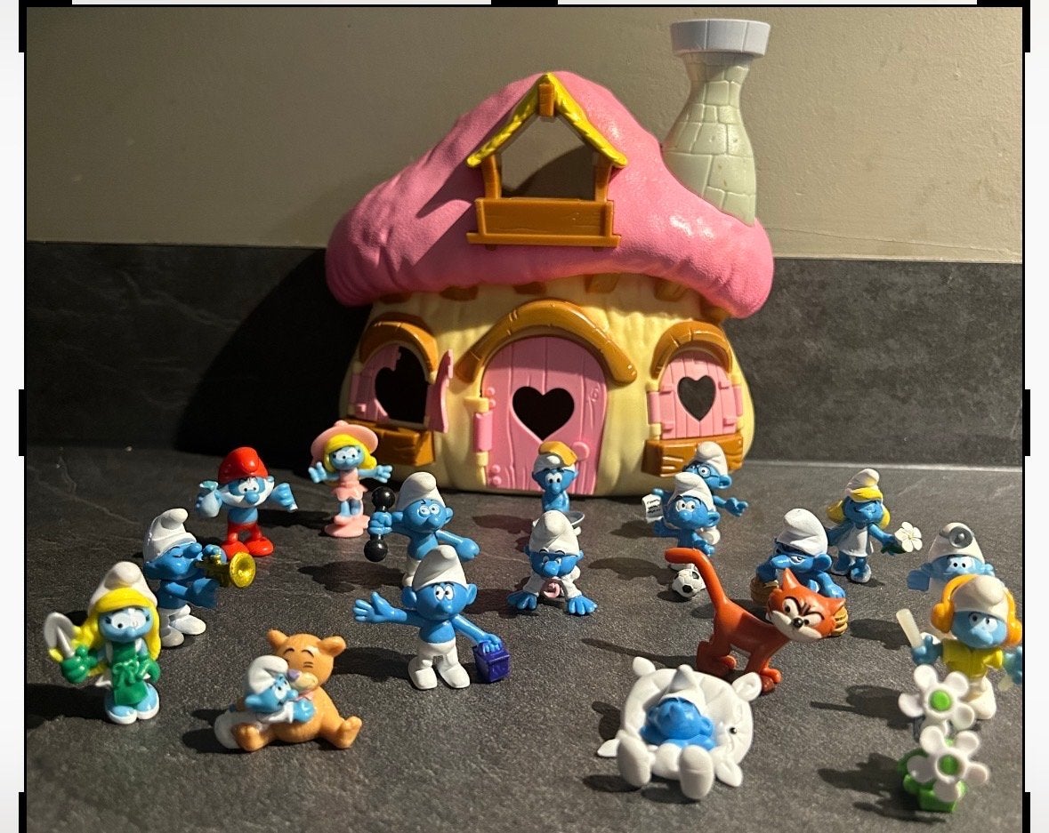 Diverse Smurfen verzameling met huisje en figuren, Verzamelen, Smurfen, Ophalen of Verzenden, Gebruikt, Verschillende Smurfen