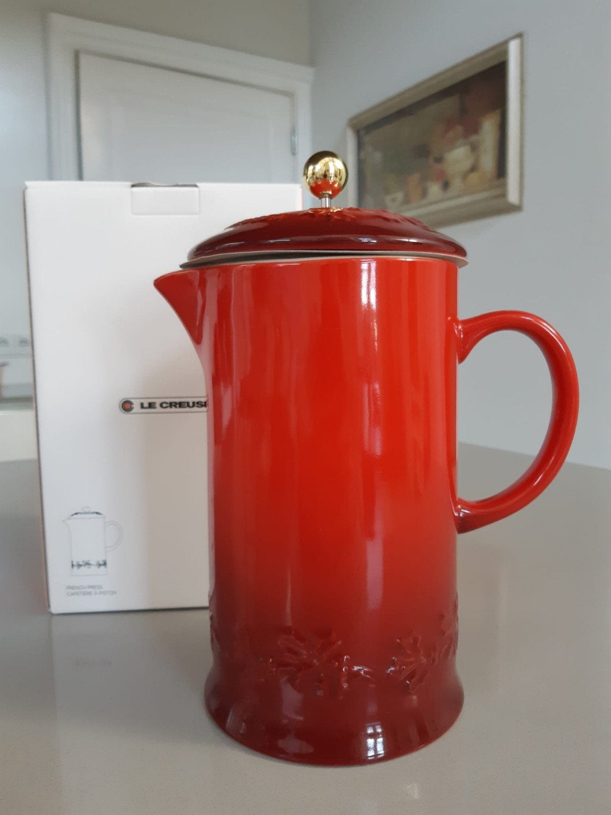 Le Creuset Holly Koffiemaker met pers Cerise Rood Nieuw, Ophalen of Verzenden, Nieuw, Overige stijlen, Schaal of Schalen