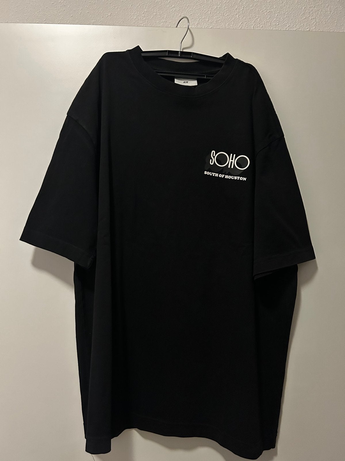 H&M SOHO T-shirt Zwart Maat M, Ophalen of Verzenden, Zo goed als nieuw, Maat 48/50 (M), Zwart