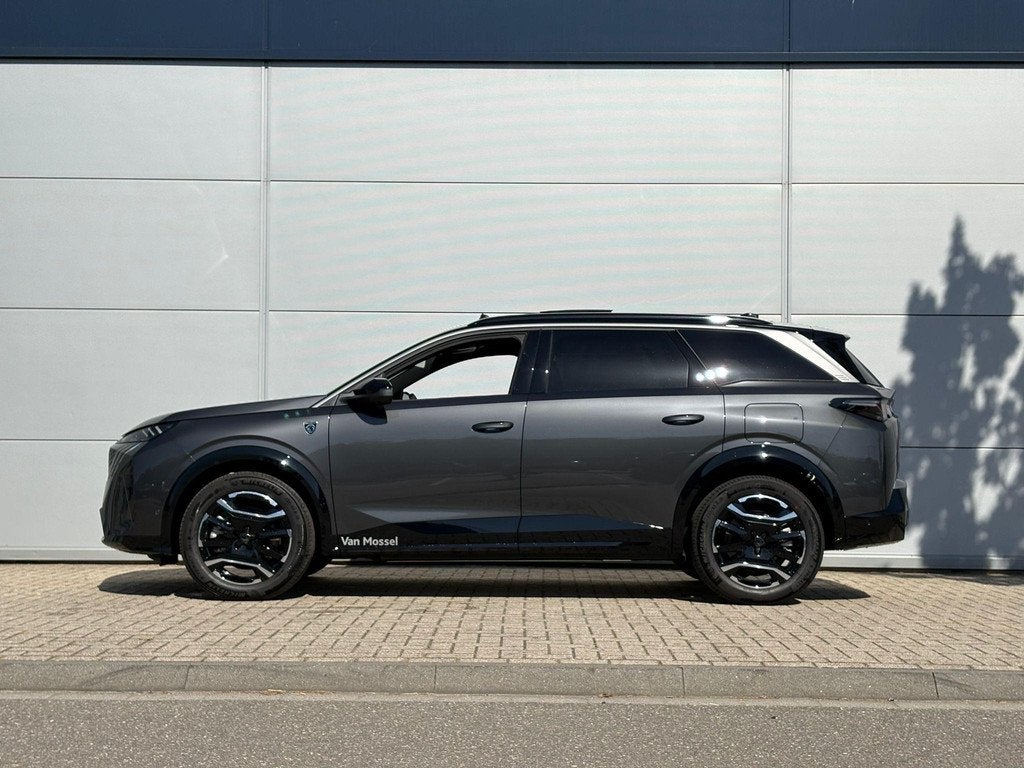 Peugeot e-5008 GT 73 kWh | Panoramadak | 360 Camera | Adapti, 213 pk, 7 stoelen, 1000 kg, SUV of Terreinwagen