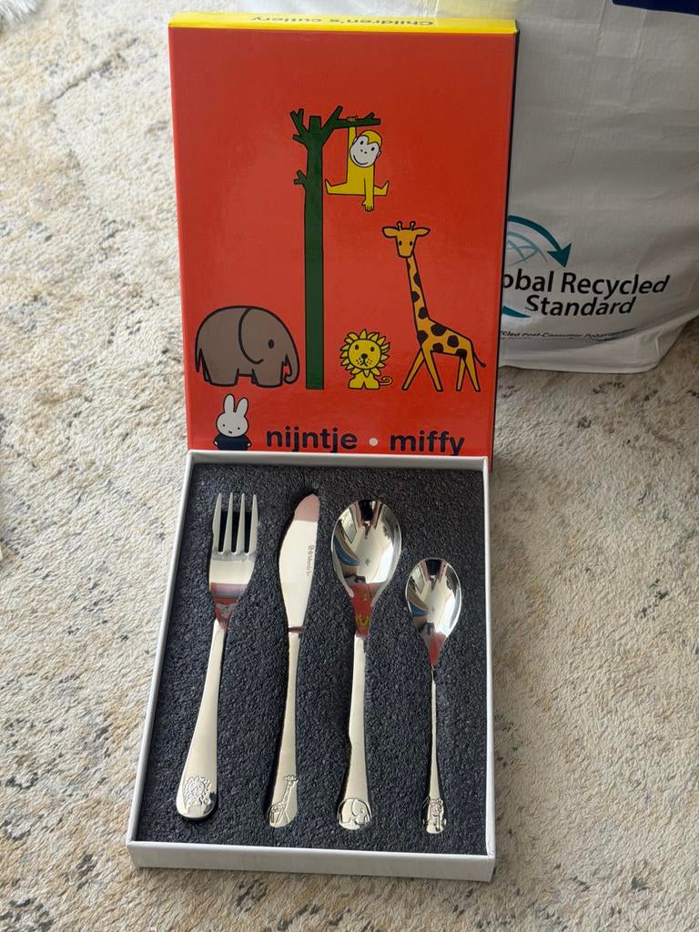 Nieuw ✅ Nijntje Miffy Kinderbestekset - RVS 4-delig 2x, Nieuw, Ophalen of Verzenden, Rvs of Chroom, Vaatwasserbestendig