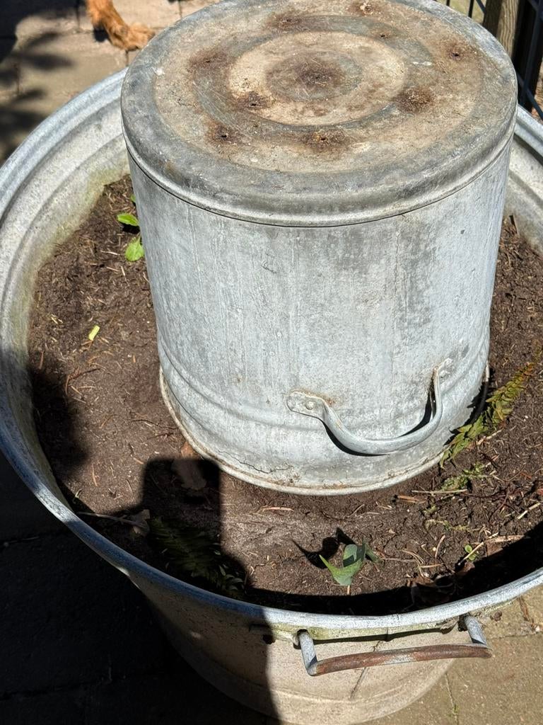 Zinken ketels ronde zink bakken met of zonder planten, Tuin en Terras, Bloembakken en Plantenbakken, Ophalen, Rond, Metaal, Minder dan 30 cm