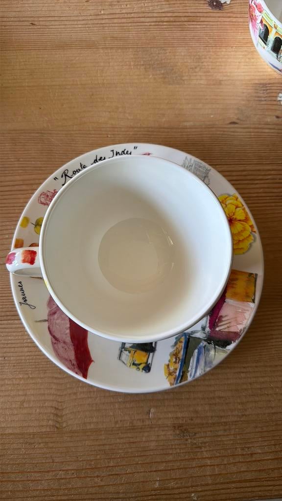 Gien ROUTE DES INDES ontbijtkop en schotel, Huis en Inrichting, Keuken | Servies, Ophalen of Verzenden, Zo goed als nieuw, Overige stijlen