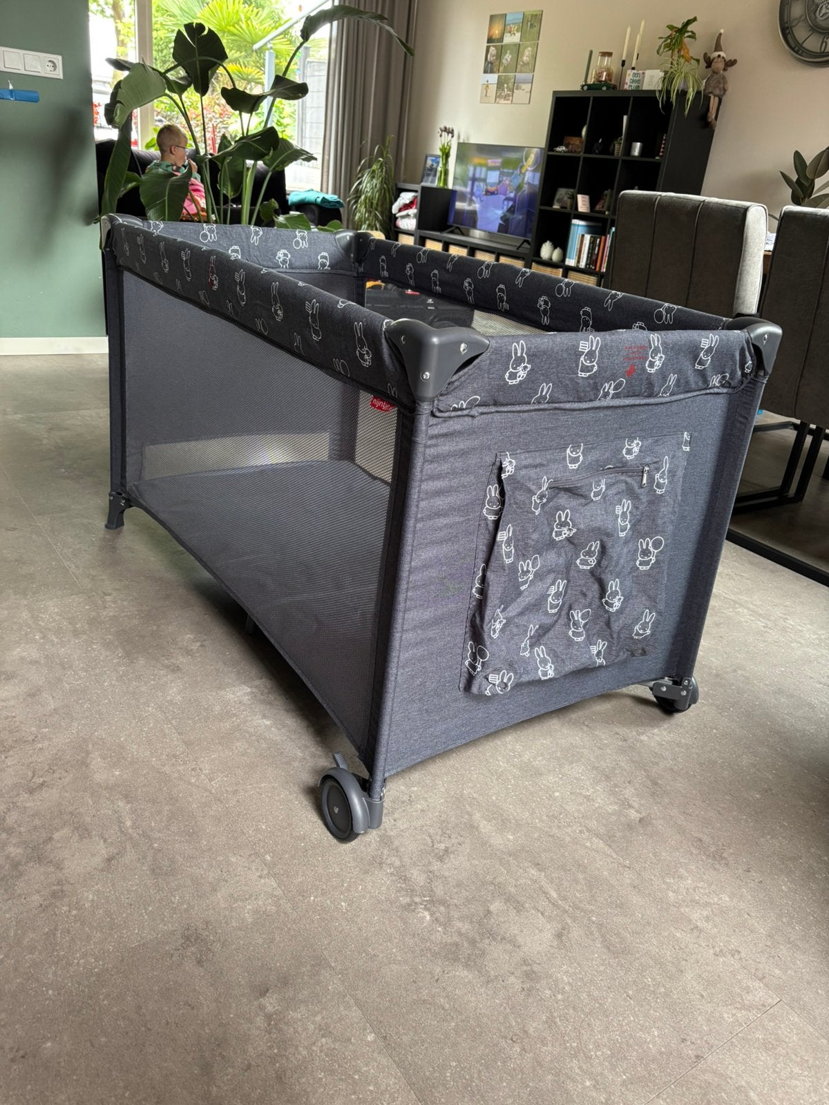 Campingbed nijntje, Ophalen, Zo goed als nieuw, Reisbedje