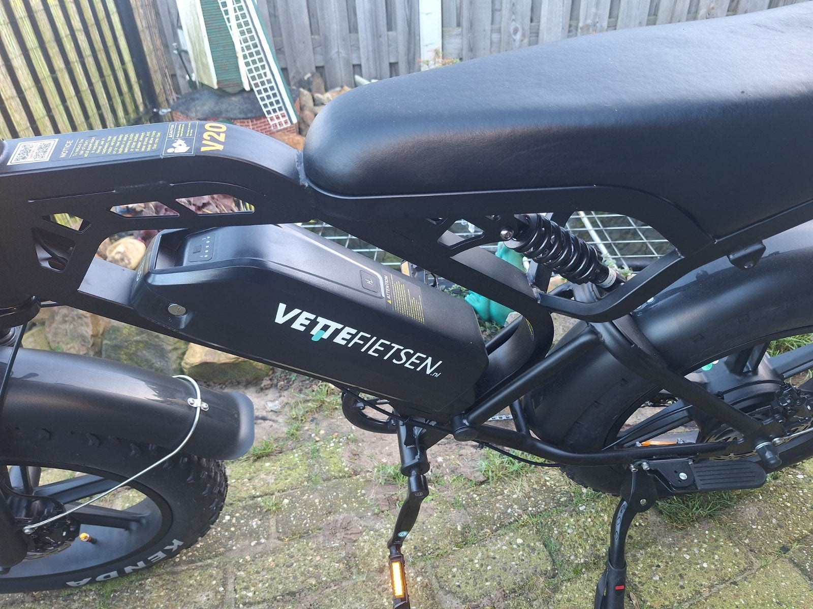 Vettefietsen V20 E-bike - Zo goed als nieuw, Zo goed als nieuw, Minder dan 47 cm, 50 km per accu of meer, Ophalen
