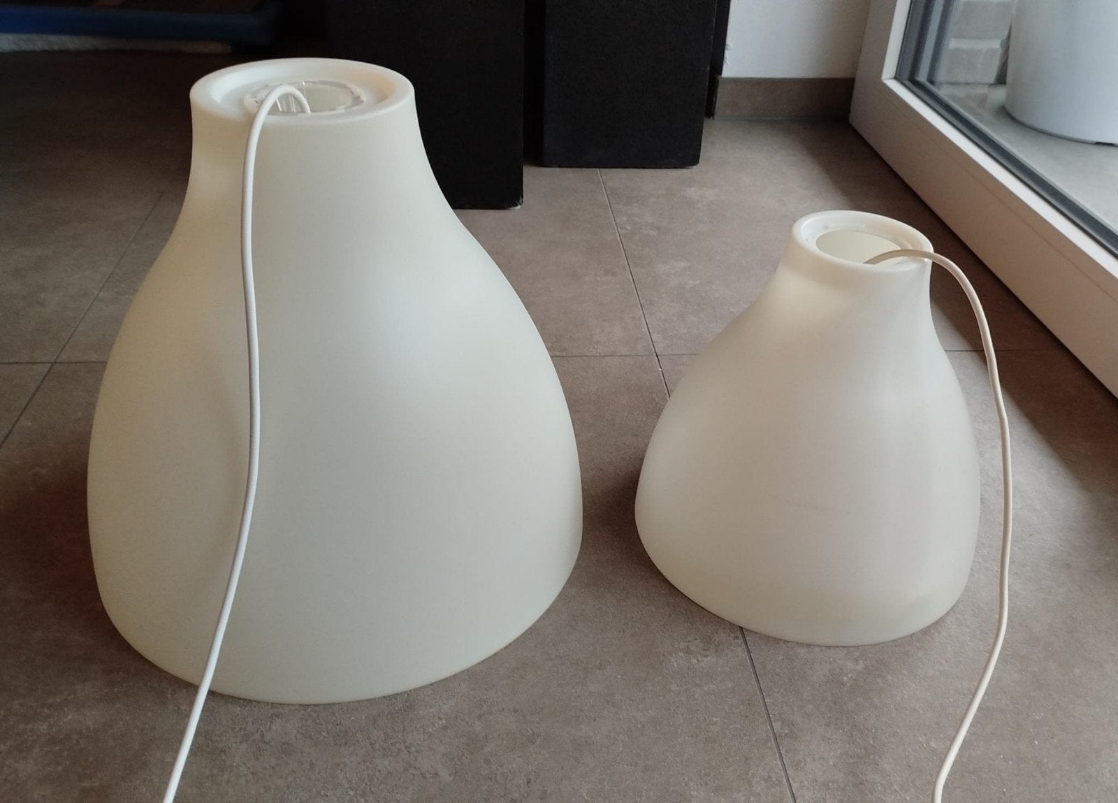 IKEA Melodi hanglampen - set van groot en klein, Kunststof, Gebruikt, Modern, Scandinavisch, E27 (groot)