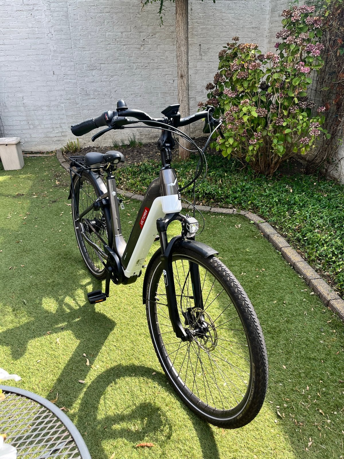 Victoria Manoc 3 Ebike met Bosch motor en groot display, Zo goed als nieuw, 50 km per accu of meer, 55 tot 59 cm, Ophalen