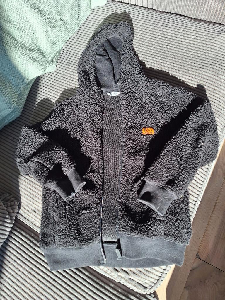 Zwart vest, Ophalen of Verzenden, Zo goed als nieuw, Jongen, Trui of Vest